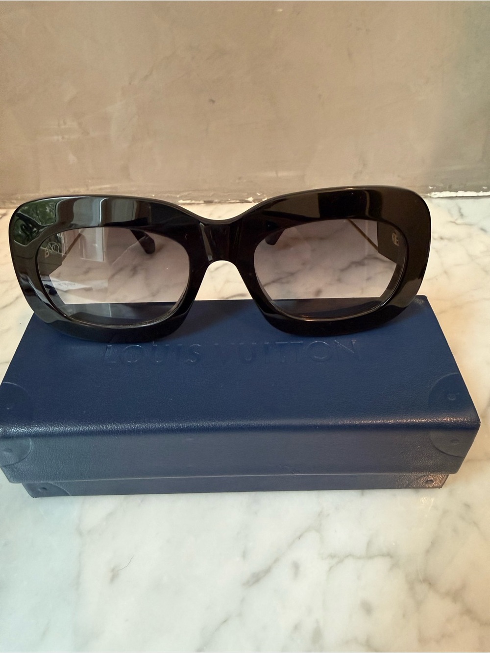 Louis Vuitton Black Women's Oversized Rectangle Sunglasses